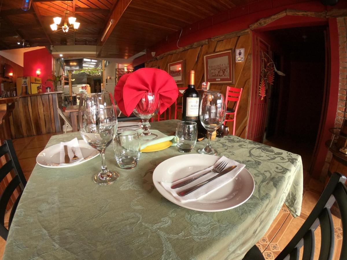 |Hotel Riviera Sabalito Exterior photo